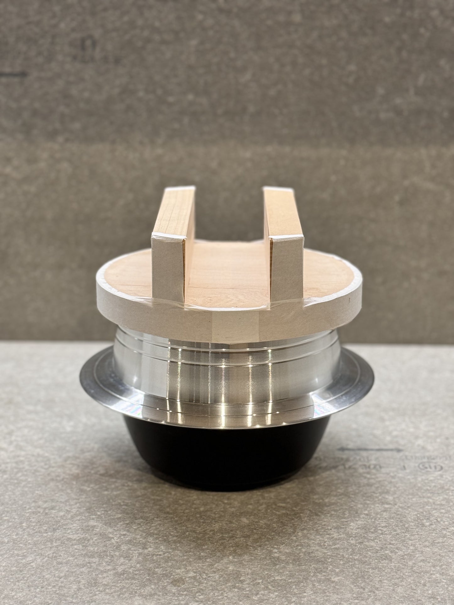 アルミ羽釜26㎝ 釜蓋付 (ホンマ製作所別注薪ストーブAMBER BLACK及びA-41に対応)
