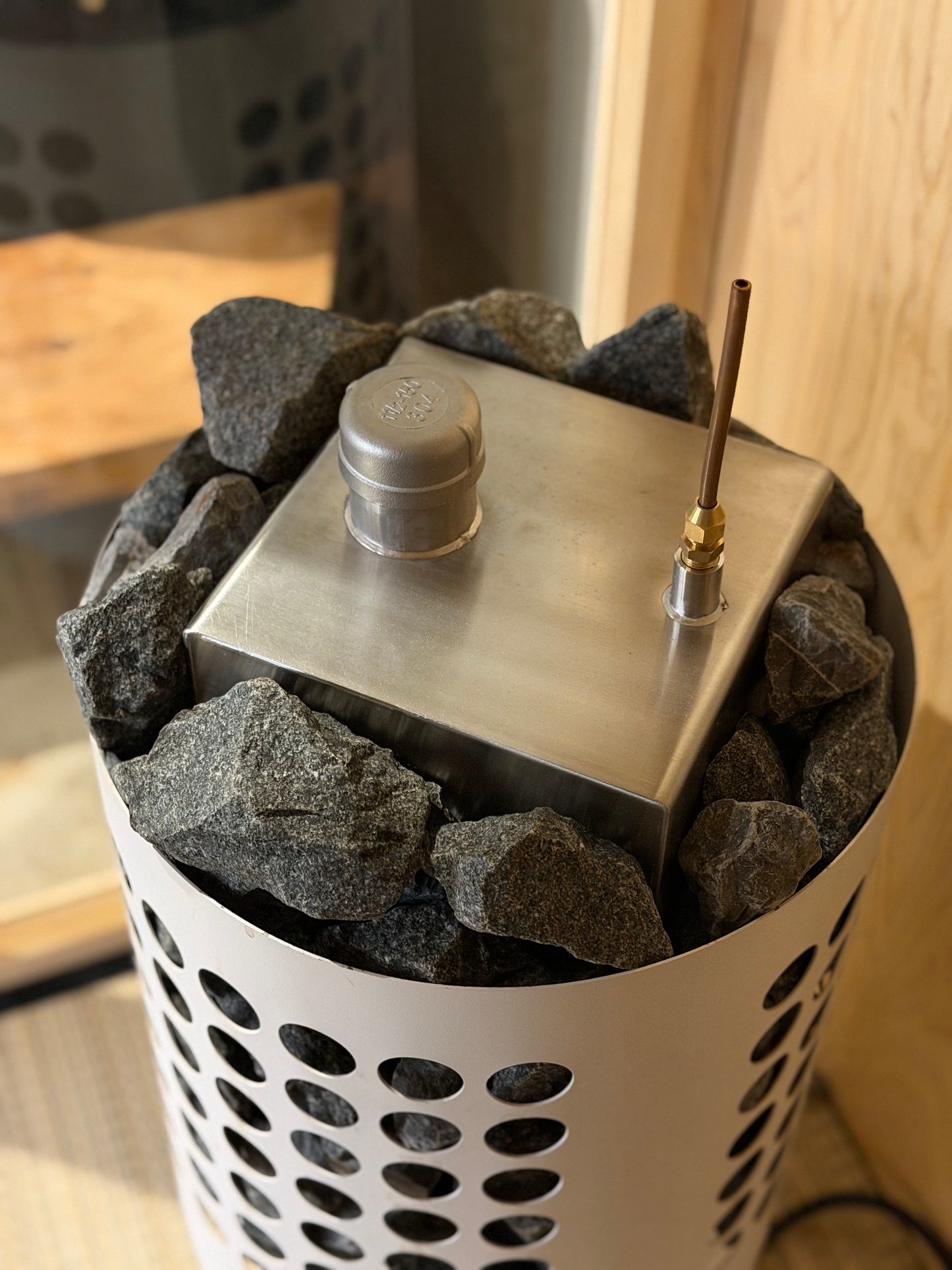 SAUNA TENT MINI２＋IRORI　2.7Kw（国産電気ストーブ）セット　1人～２人用